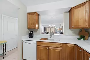5216 Lake Village Dr, Sarasota, FL 34235 - Photo 28