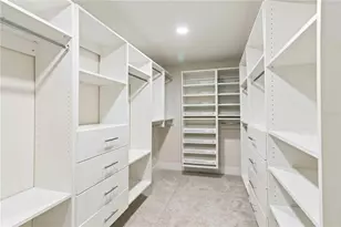 2410 Siesta Dr, Sarasota, FL 34239 - Photo 20