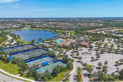 17128 Kenton Terrace, Lakewood Ranch, FL 34202 - Photo 46
