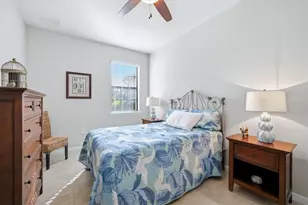 17128 Kenton Ter, Lakewood Ranch, FL 34202 - Photo 16