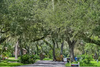 4502 Friar Tuck Lane, Sarasota, FL 34232 - Photo 40