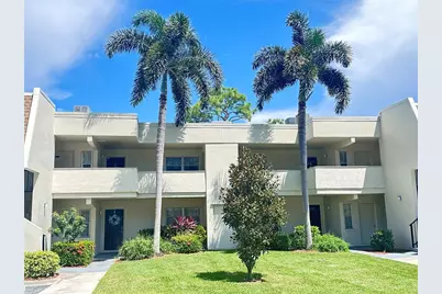 7173 W Country Club Drive N #242, Sarasota, FL 34243 - Photo 2