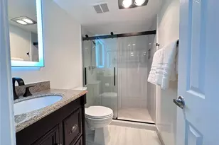 7173 W Country Club Dr N, Sarasota, FL 34243 - Photo 36