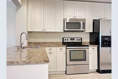 7173 W Country Club Drive N #242, Sarasota, FL 34243 - Photo 6