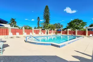 5911 Tidewood Ave, Sarasota, FL 34231 - Photo 20