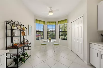 8155 Stirling Falls Circle, Sarasota, FL 34243 - Photo 8