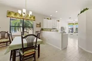 8155 Stirling Falls Cir, Sarasota, FL 34243 - Photo 6