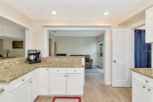 314 32nd St W, Bradenton, FL 34205 - Photo 14