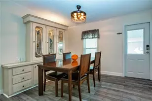 363 Captains Ct, North Port, FL 34287 - Photo 4