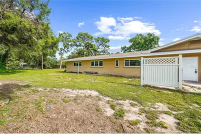 3733 Malec Circle, Sarasota, FL 34233 - Photo 44
