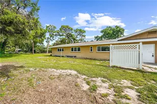 3733 Malec Cir, Sarasota, FL 34233 - Photo 44