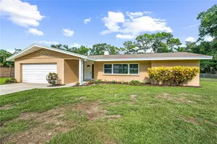 3733 Malec Cir, Sarasota, FL 34233 - Photo 4