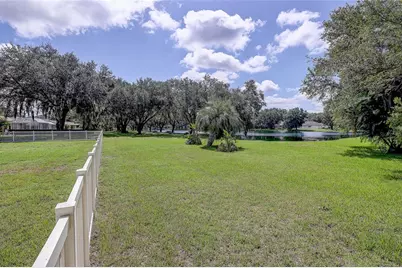 143 Mill Run E, Bradenton, FL 34212 - Photo 76