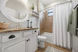 13834 Vancanza Dr, Venice, FL 34293 - Photo 38
