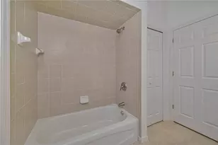 27334 Oruro Dr, Punta Gorda, FL 33983 - Photo 30