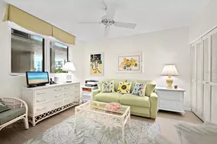 1075 Gulf of Mexico Dr, Longboat Key, FL 34228 - Photo 26