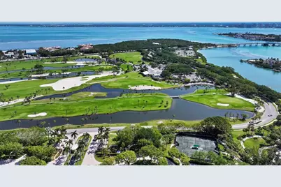 1075 Gulf Of Mexico Drive #205, Longboat Key, FL 34228 - Photo 50