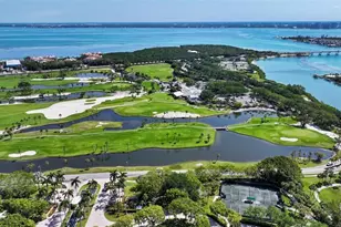 1075 Gulf of Mexico Dr, Longboat Key, FL 34228 - Photo 50