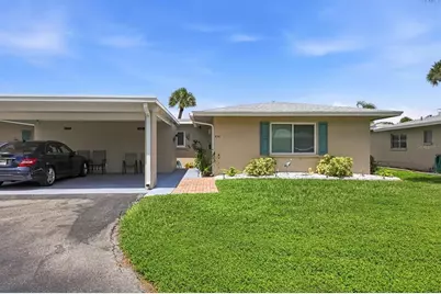 73 Strathmore Boulevard #73F, Sarasota, FL 34233 - Photo 2
