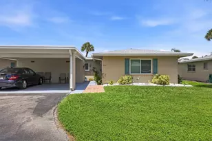 73 Strathmore Blvd, Sarasota, FL 34233 - Photo 2