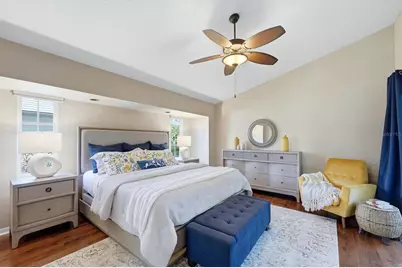 450 Lake Of The Woods Drive, Venice, FL 34293 - Photo 36