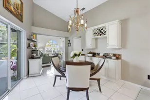 450 Lake of the Woods Dr, Venice, FL 34293 - Photo 32