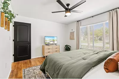 2650 Davis Boulevard, Sarasota, FL 34237 - Photo 26