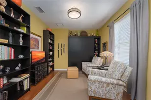 4004 65th Pl E, Sarasota, FL 34243 - Photo 16