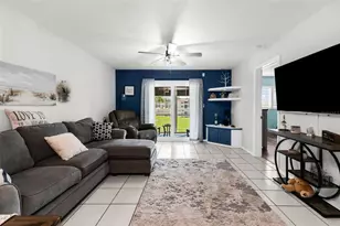 12274 SW Egret Cir, Lake Suzy, FL 34269 - Photo 18