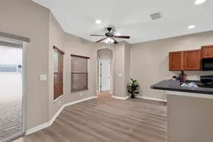 319 19th St NW, Ruskin, FL 33570 - Photo 20