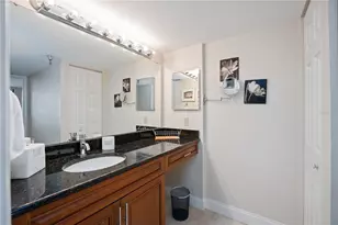 11 Sunset Dr, Sarasota, FL 34236 - Photo 34