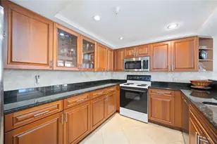 11 Sunset Dr, Sarasota, FL 34236 - Photo 22