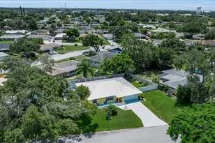 5209 36th Ave Cir W, Bradenton, FL 34209 - Photo 28