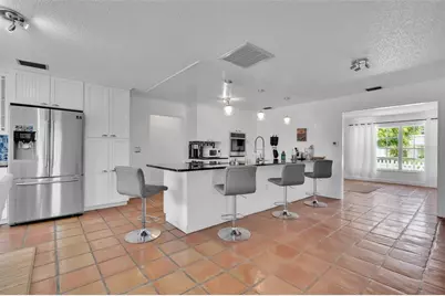 5209 36th Avenue Circle W, Bradenton, FL 34209 - Photo 10