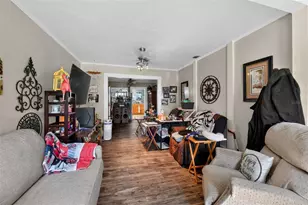 806 35th St W, Bradenton, FL 34205 - Photo 6