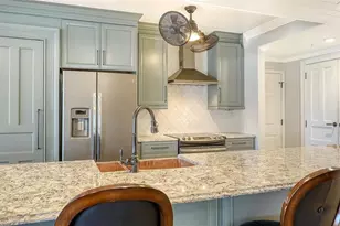 1100 Benjamin Franklin Dr, Sarasota, FL 34236 - Photo 14