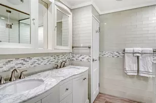 1100 Benjamin Franklin Dr, Sarasota, FL 34236 - Photo 26