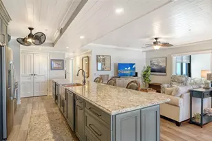 1100 Benjamin Franklin Dr, Sarasota, FL 34236 - Photo 12