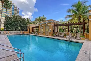 750 N Tamiami Trail, Sarasota, FL 34236 - Photo 56