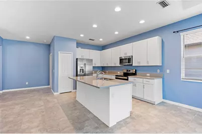 8561 Whispering Street, Sarasota, FL 34240 - Photo 6