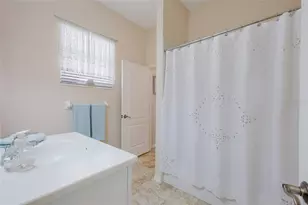 248 Dahlia Ct, Bradenton, FL 34212 - Photo 26