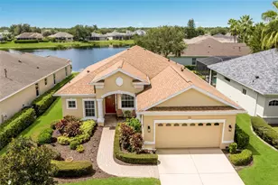 248 Dahlia Ct, Bradenton, FL 34212 - Photo 1