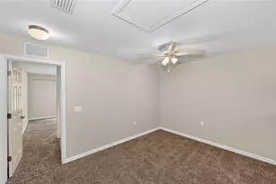 12928 Tigers Eye Dr, Venice, FL 34292 - Photo 20