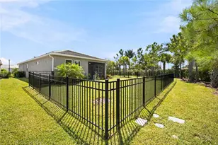 20520 Bandera Pl, Venice, FL 34293 - Photo 2