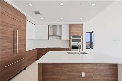 330 1st Street S #1804, Saint Petersburg, FL 33701 - Photo 4