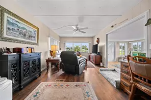 136 Lakeview Dr Dr, Palmetto, FL 34221 - Photo 10