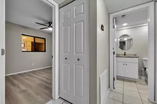4719 SE 17th Pl, Cape Coral, FL 33904 - Photo 32