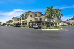 4719 SE 17th Pl, Cape Coral, FL 33904 - Photo 4