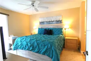 9630 Club S Cir, Sarasota, FL 34238 - Photo 10