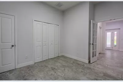 5114 Chilkoot Street, Tampa, FL 33617 - Photo 26